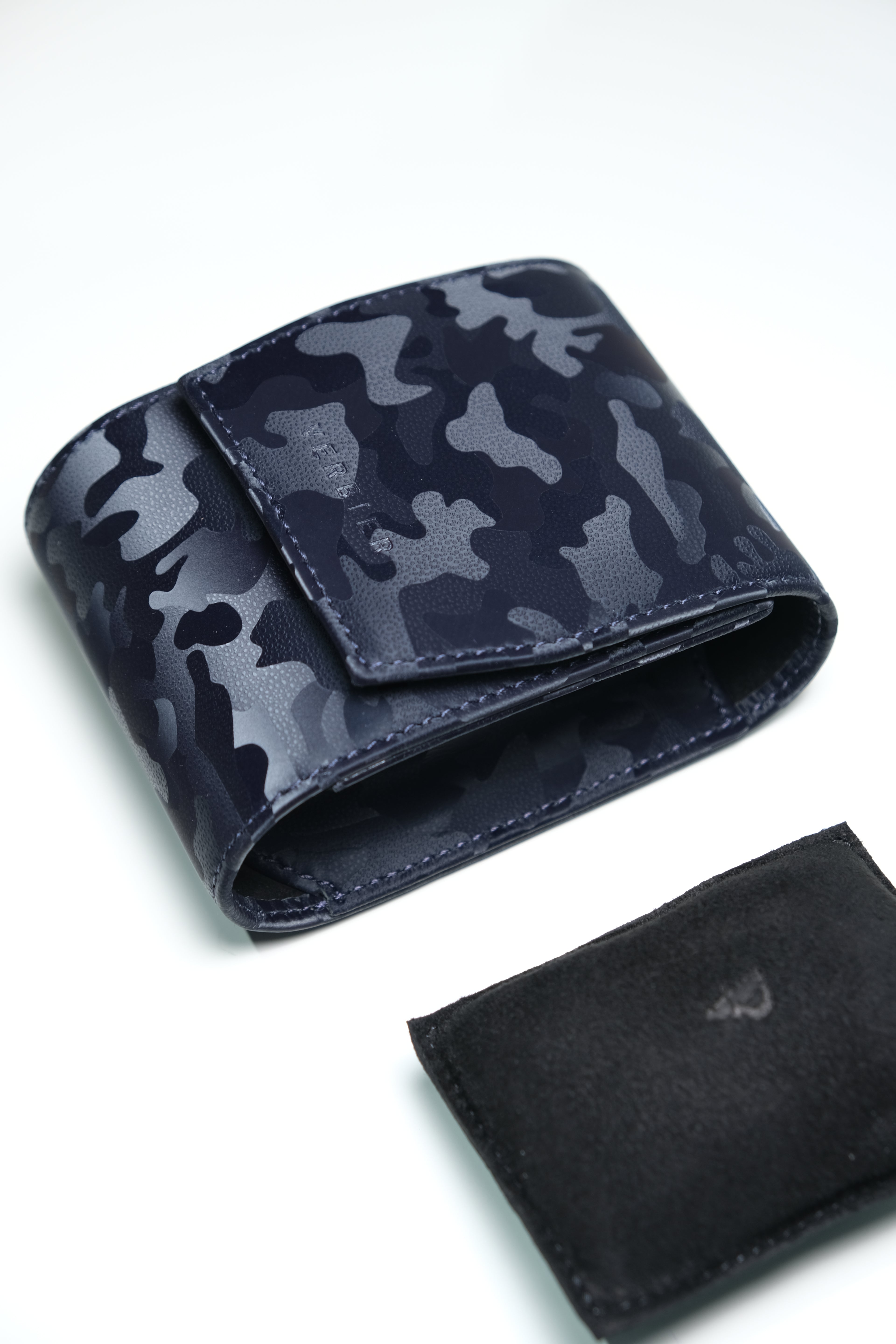 Cushion - Camo Navy