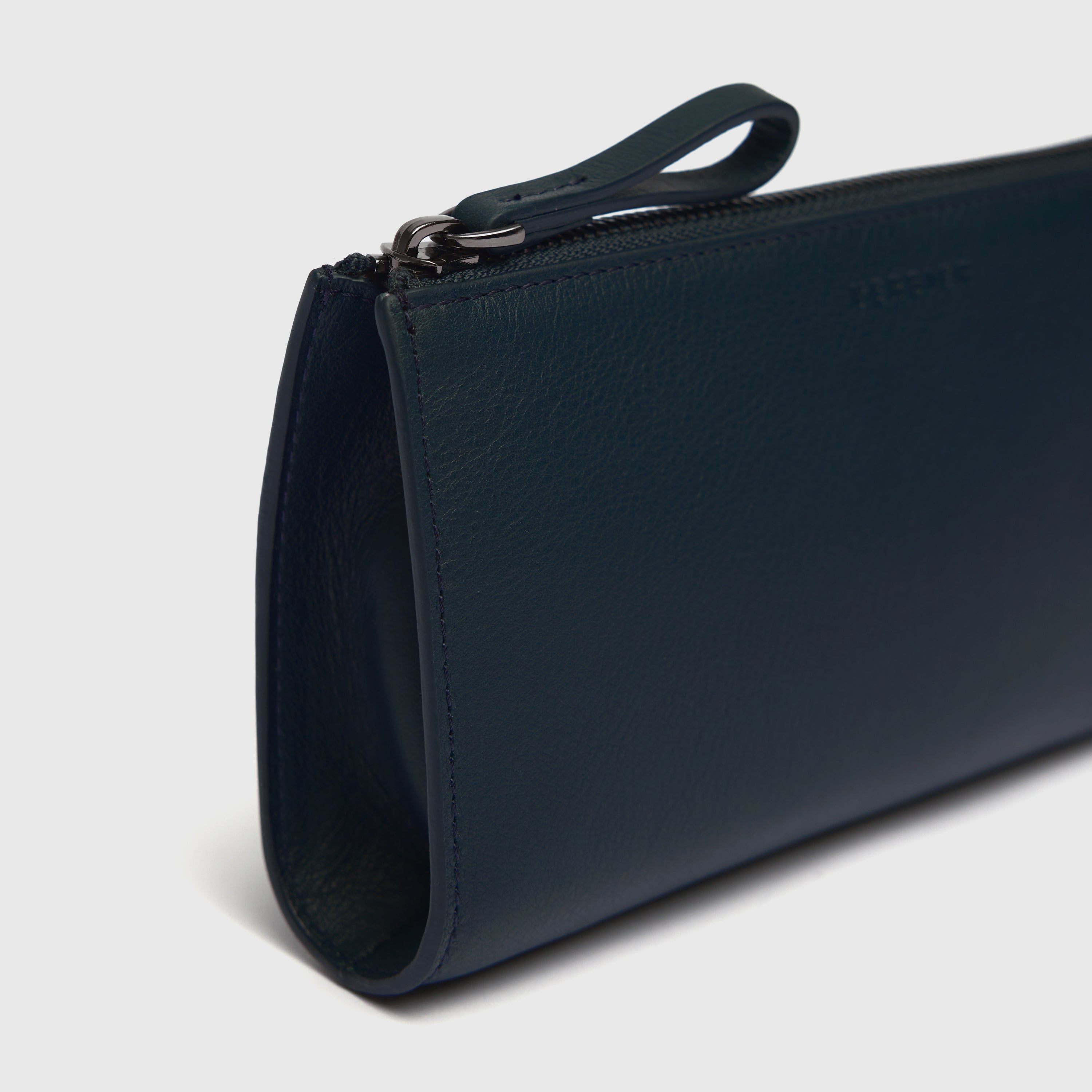 Essentials Bag- Navy